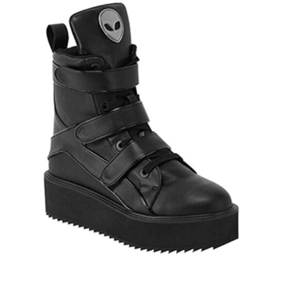 US11👽Killstar High Top Goth Sneakers - She's Out There -  Booties - Halloween - Picture 5 of 12